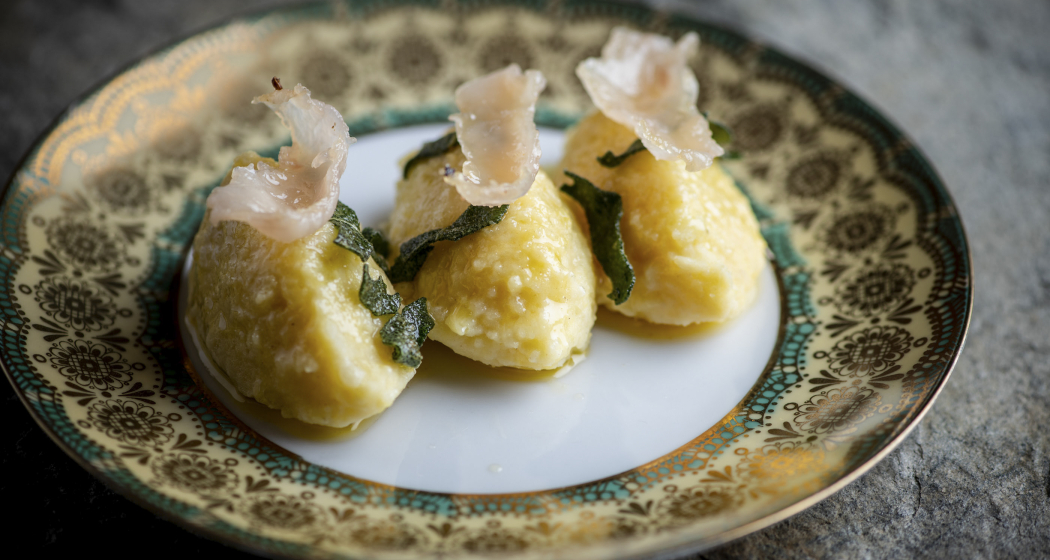 Griess-Kartoffelgnocchi mit Lardo